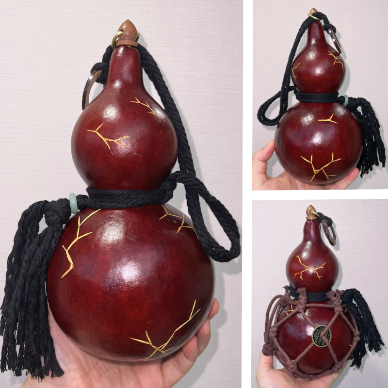 Riftborn Collection — Hand-Carved Urushi Gourd with Rift Texture