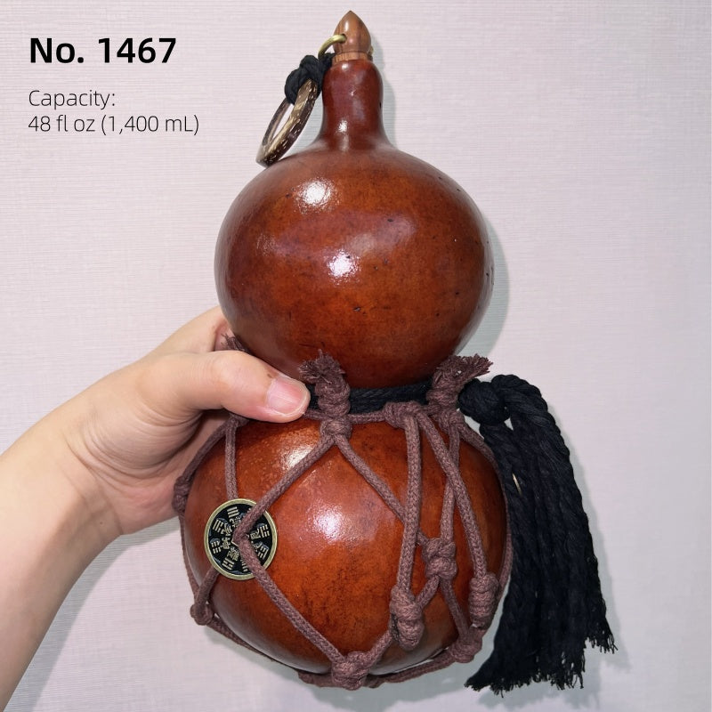 Small Batch #08 – Handcrafted Urushi Gourd Bottle – Brown – Exact Piece Shown