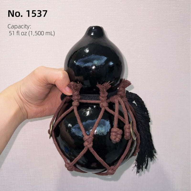 Small Batch #07 – Handcrafted Urushi Gourd Bottle – Black – Exact Piece Shown