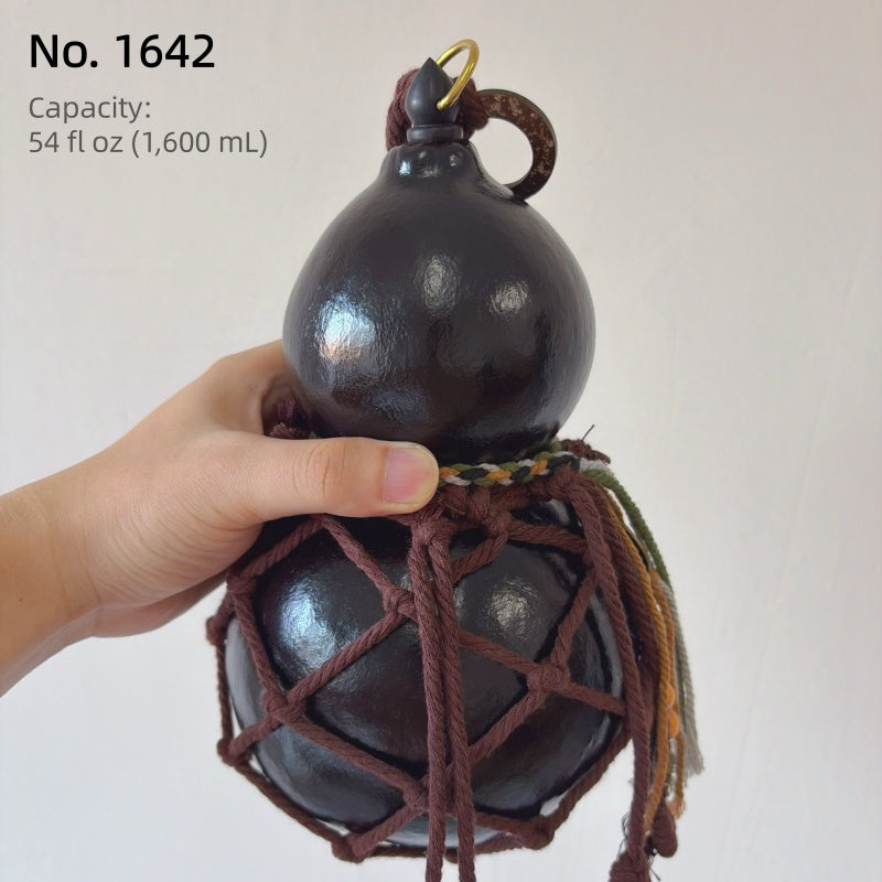 Small Batch #09 – Handcrafted Urushi Gourd Bottle – Black – Exact Piece Shown