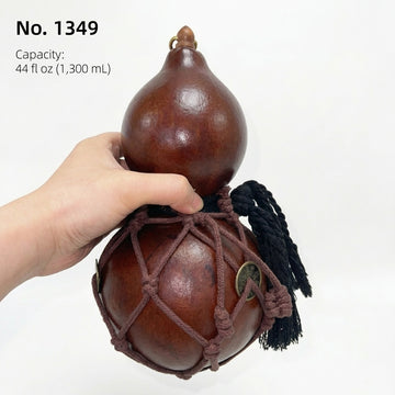 Small Batch #07 – Handcrafted Urushi Gourd Bottle – Brown – Exact Piece Shown