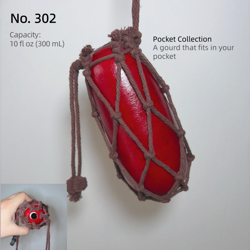 Pocket Collection — Handcrafted Urushi Gourd Bottle — Exact Piece Shown