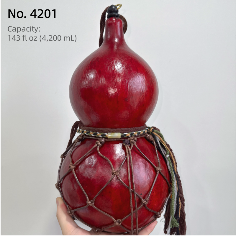 Titan Collection — Handcrafted Urushi Gourd Bottle — Exact Piece Shown