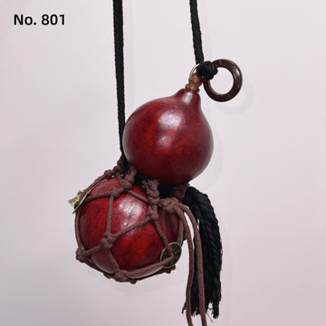 Handcrafted Urushi Gourd Bottle – Red – Exact Piece Shown