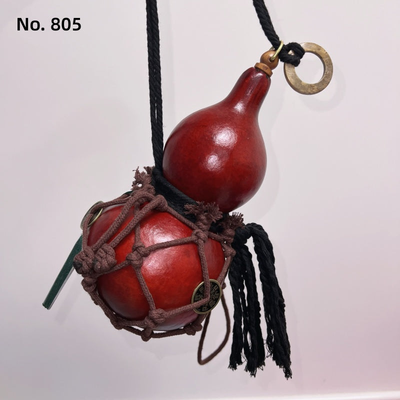 Handcrafted Urushi Gourd Bottle – Red – Exact Piece Shown