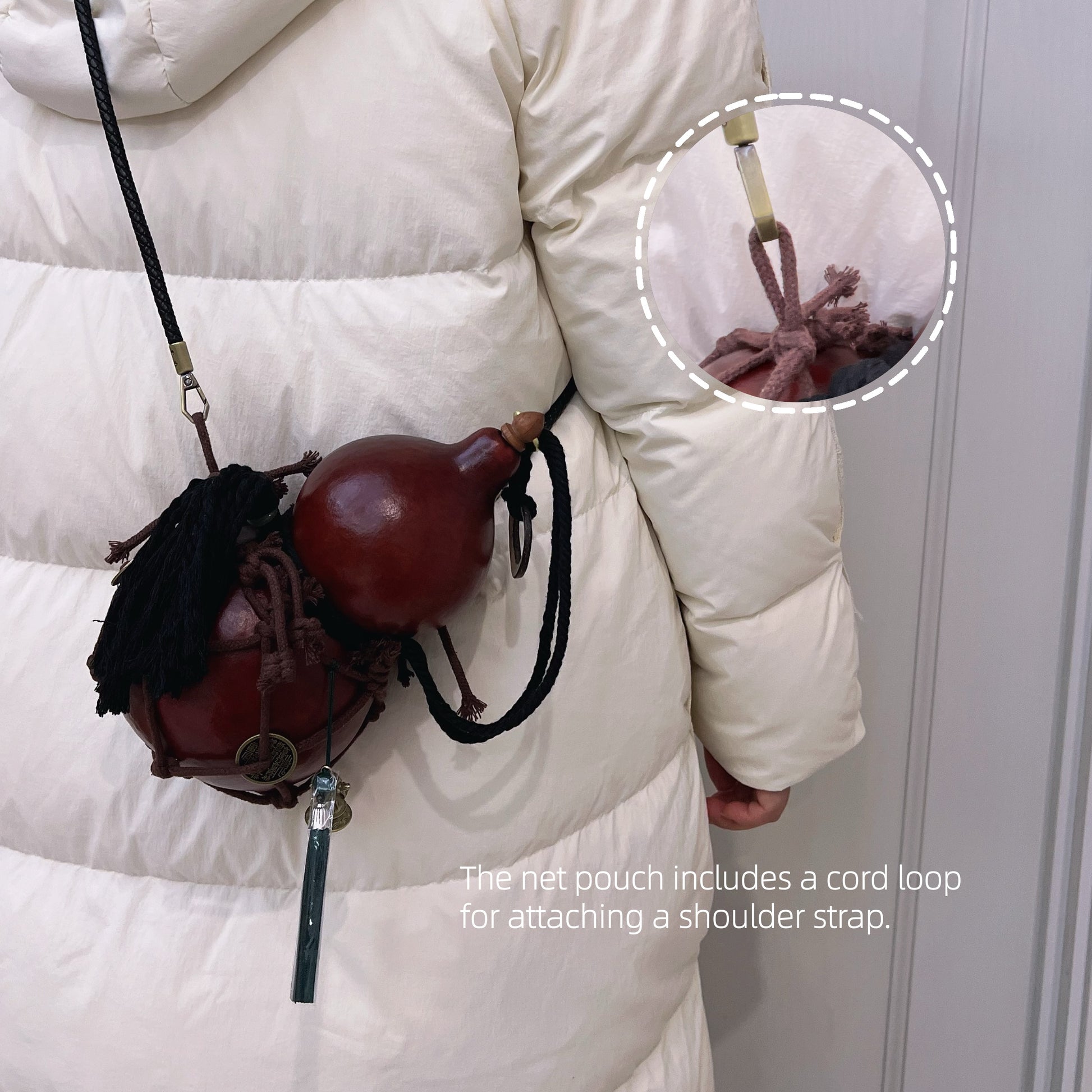 Urushi lacquer gourd bottle showing traditional hand-applied natural lacquer texture